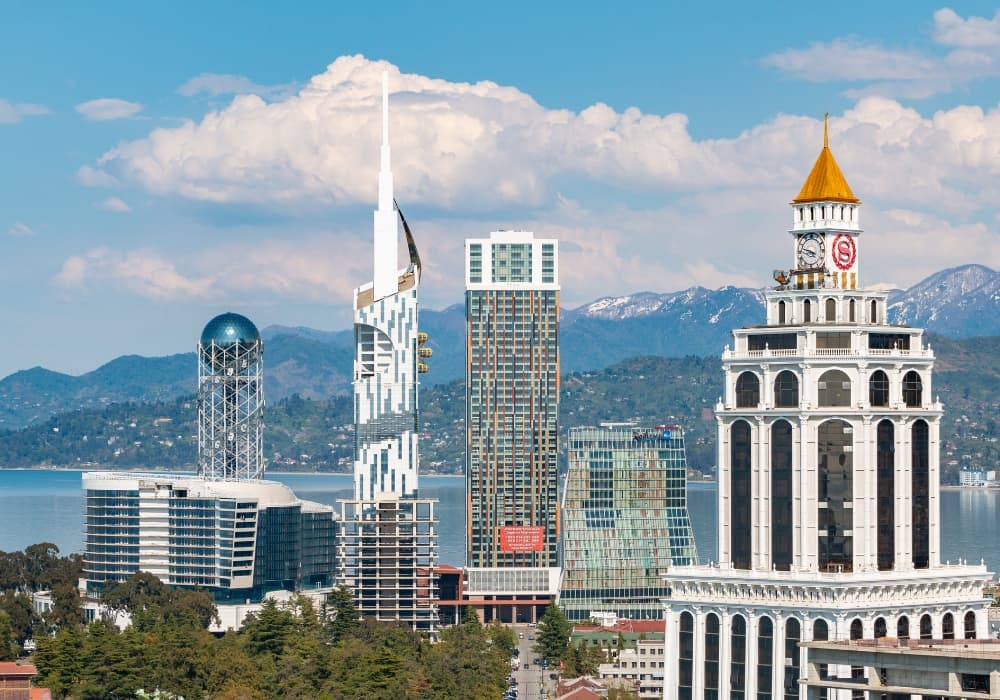 Pourquoi Batumi est le Nouvel Eldorado de l’Immobilier en Géorgie ?